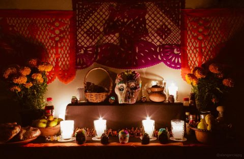 Ofrenda casera de día de muertos.